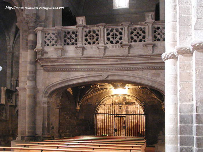 CORO ALTO Y CAPILLA DEL PERDÓN